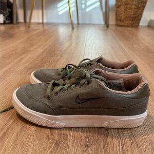 Nike Women’s Olive Green Low-Top Sneakers